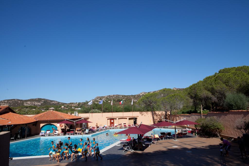 Hotel Club Esse Cala Bitta Baia Sardinia Exteriér fotografie