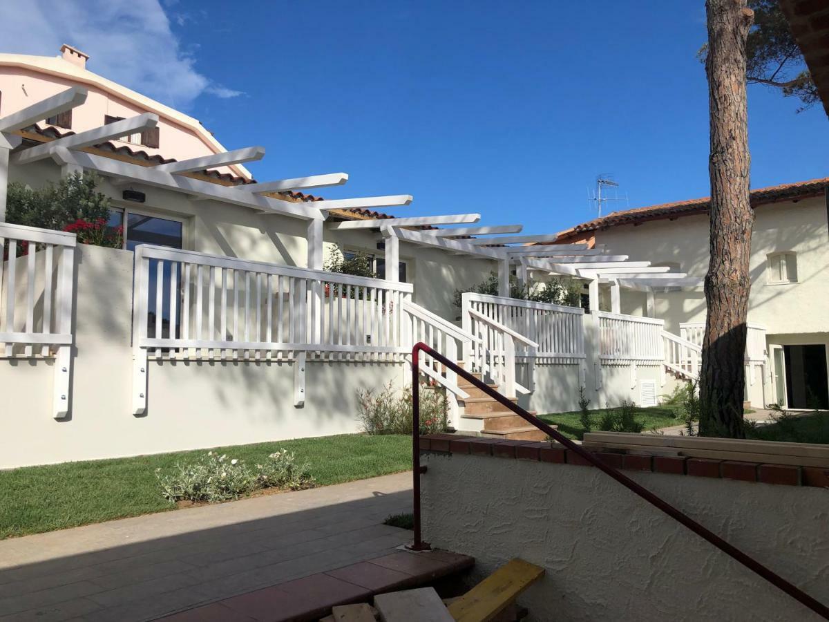 Hotel Club Esse Cala Bitta Baia Sardinia Exteriér fotografie